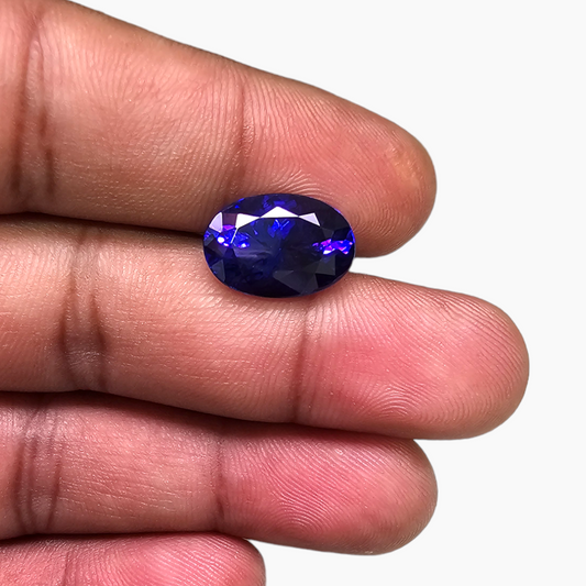 Natural Tanzanite Stone in Blue Emerald Shape 7.18 Carats for Sale