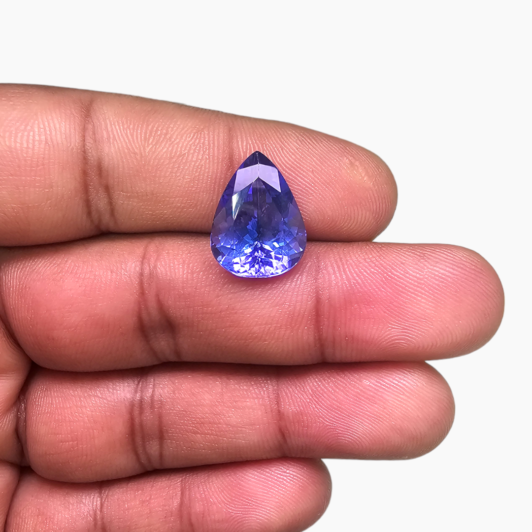 Natural Pear Tanzanite Stone in 8.66 Carats from Tanzania