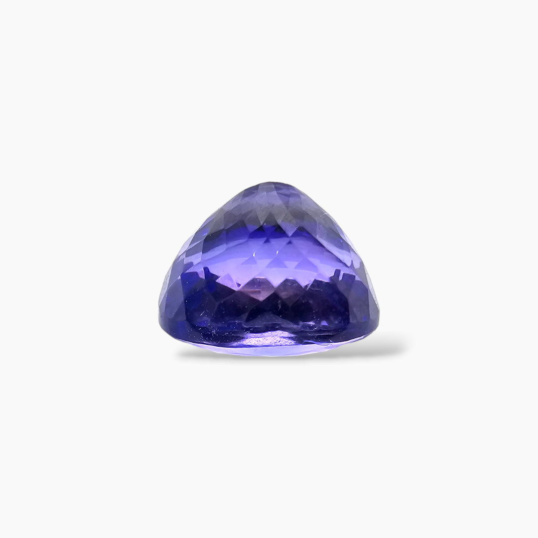 Natural Tanzanite Oval Stone in 6.7 Carats with 11 by 9 MM for Sale
