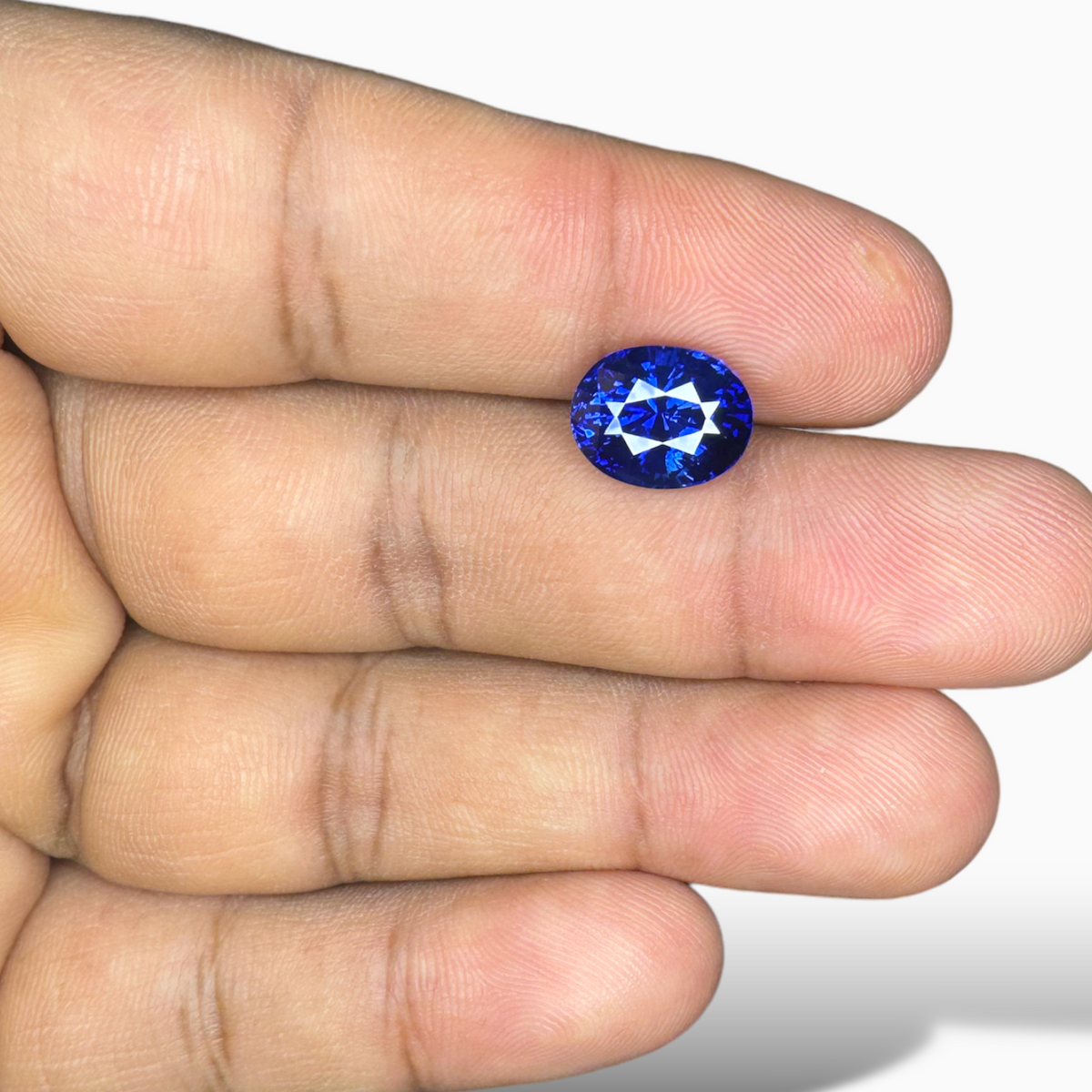 Blue Sapphire Stone 6.18 Carats Oval ShapeSize 12.36 X 9.67 X 6.01mm