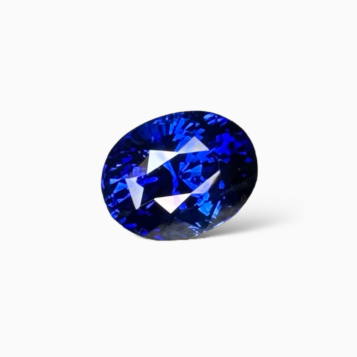 Blue Sapphire Stone 6.18 Carats Oval ShapeSize 12.36 X 9.67 X 6.01mm