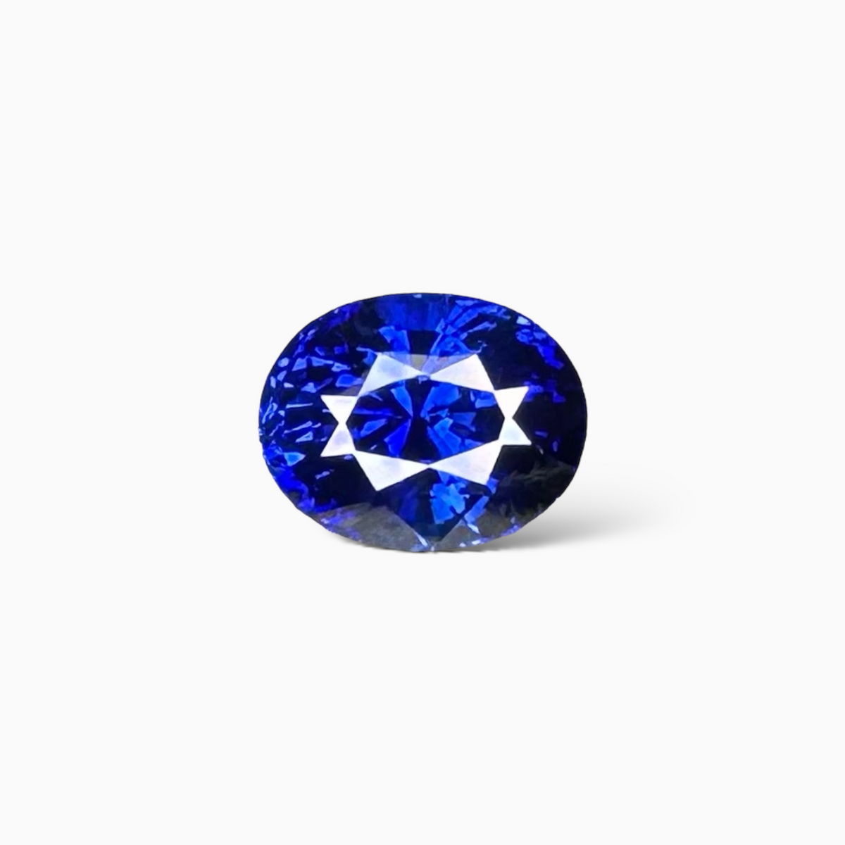 Blue Sapphire Stone 6.18 Carats Oval ShapeSize 12.36 X 9.67 X 6.01mm