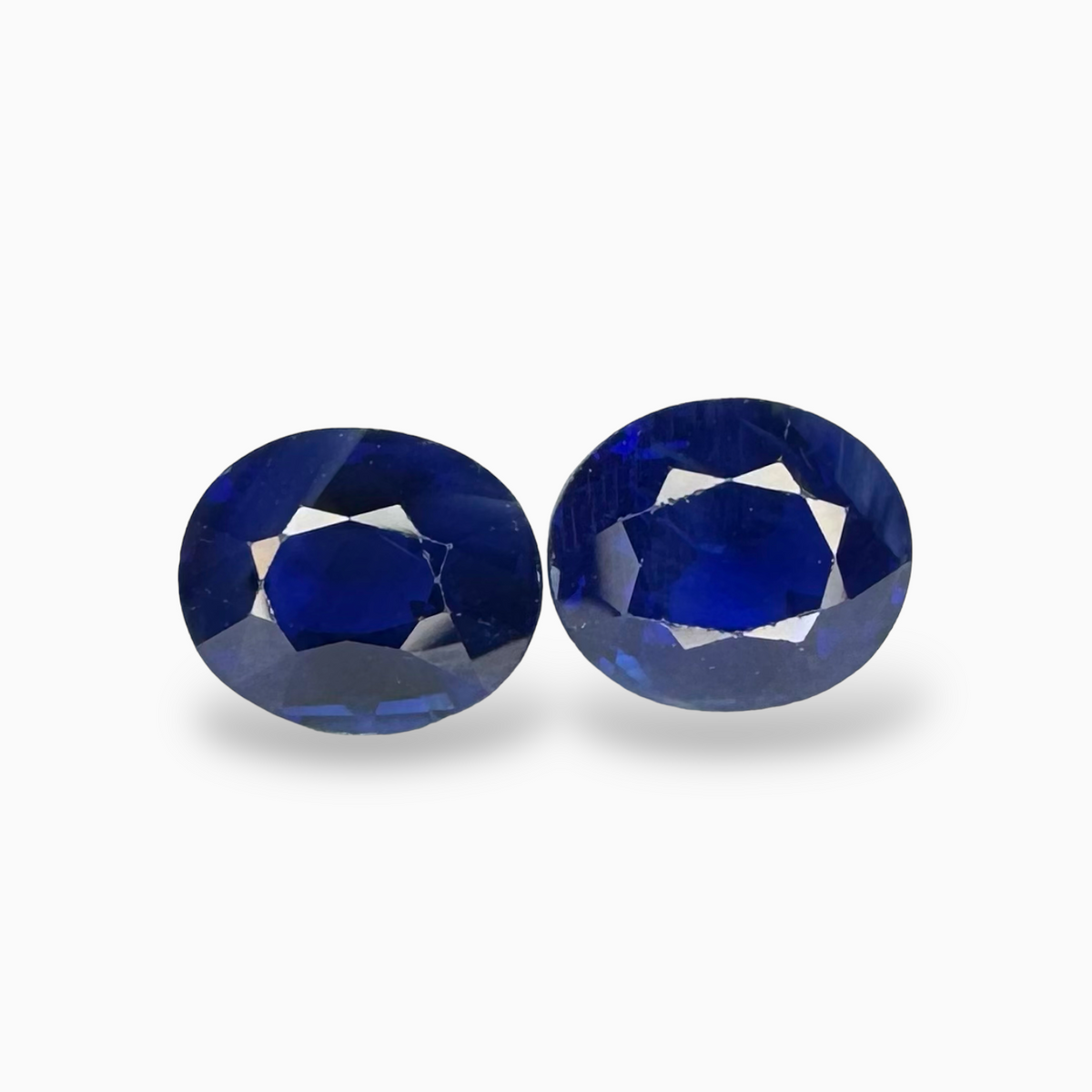 Natural Blue Sapphire Stone 4.15 Carats Oval Pair