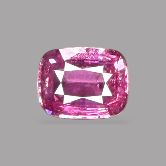 Cushion Cut Shape in Pink Sapphire Gemstone 4.11 Carats & 10.67 x 8.25 x 4.46 mm Size