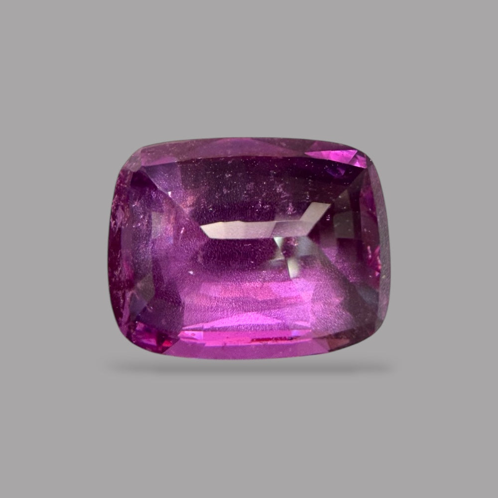 Cushion Cut Shape in Pink Sapphire Gemstone 4.11 Carats & 10.67 x 8.25 x 4.46 mm Size