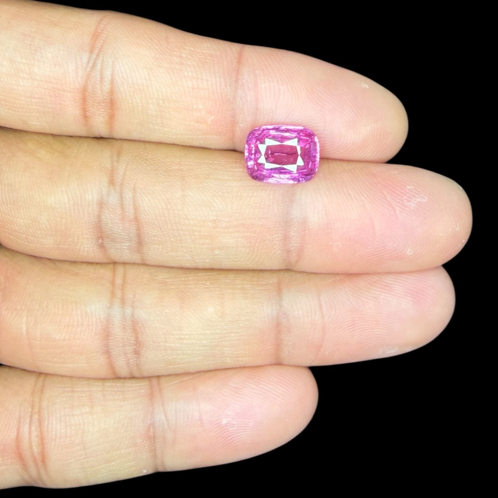 Cushion Cut Shape in Pink Sapphire Gemstone 4.11 Carats & 10.67 x 8.25 x 4.46 mm Size