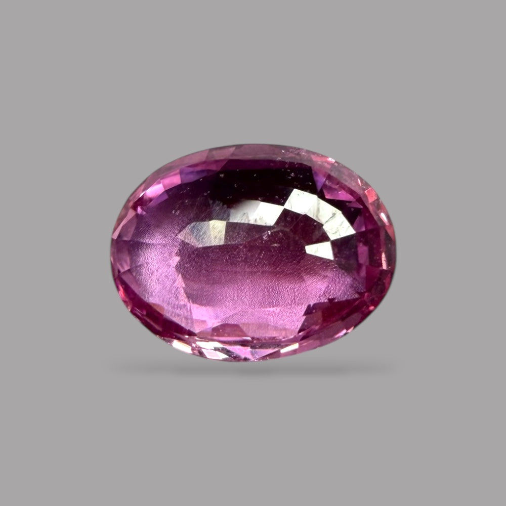 Oval Shape in Pink Sapphire Gemstone 2.02 Carats & 9.14 × 6.86 x 3.34 mm Size