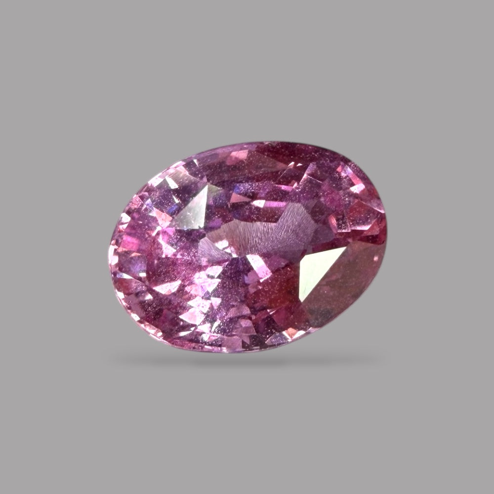 Oval Shape in Pink Sapphire Gemstone 2.20 Carats & 8.8 × 6.5 x 4.7 mm Size