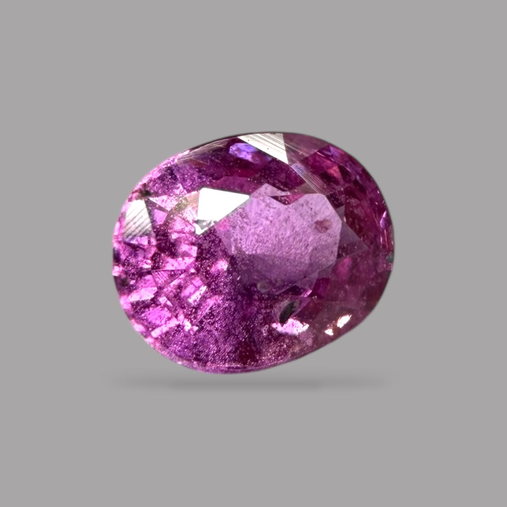 Oval Shape in Natural Pink Sapphire Gemstone 0.70 Carats & 5.7 x 4.5 mm Size