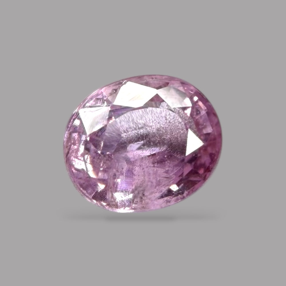Oval Shape in Natural Pink Sapphire Gemstone 0.42 Carats & 4.7 x 3.9 mm Size