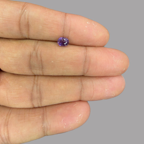 Oval Shape in Natural RebeccaPurple Sapphire Gemstone 0.95 Carats & 5.9 x 4.7 mm Size