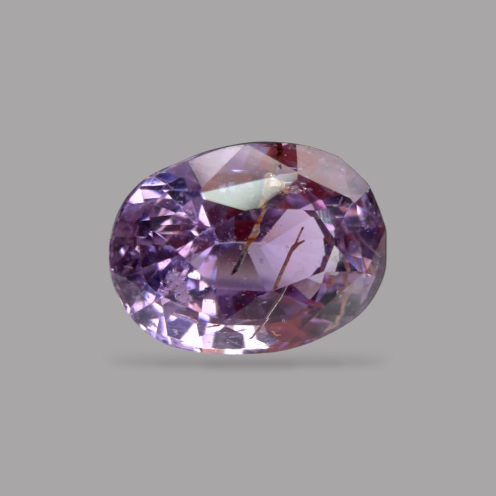 Oval Shape in Natural MediumPurple Sapphire Gemstone 1.14 Carats & 6.7 x 5.1 mm Size