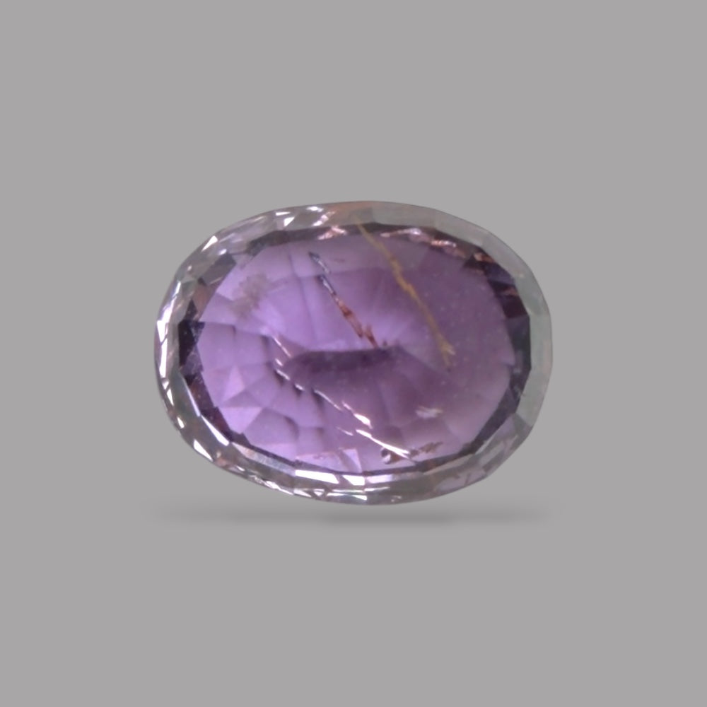 Oval Shape in Natural MediumPurple Sapphire Gemstone 1.14 Carats & 6.7 x 5.1 mm Size