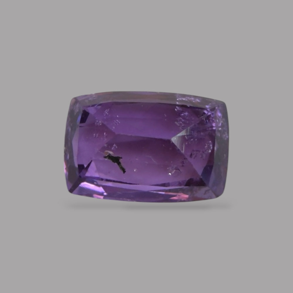 Cushion Cut Shape in Purple Sapphire Gemstone 0.91 Carats & 6.5 x 4.4 mm Size
