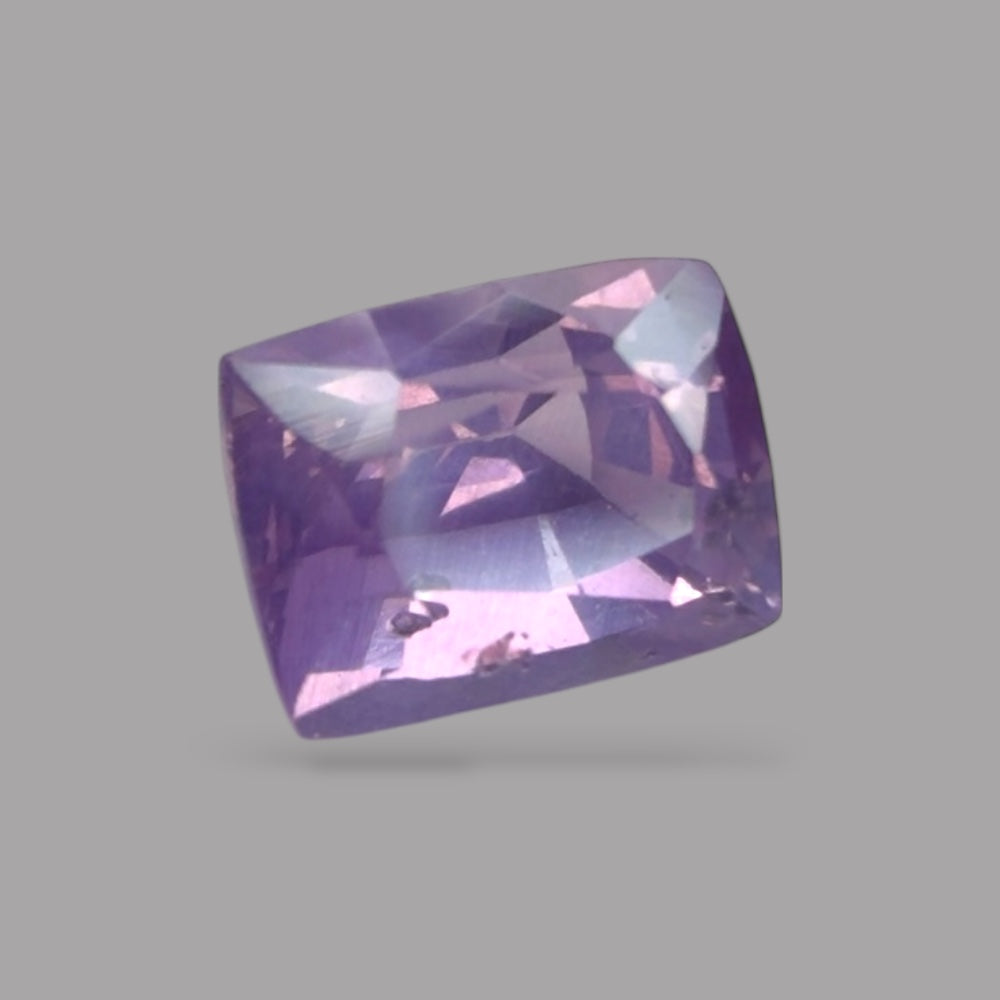Cushion Cut Shape in Purple Sapphire Gemstone 0.82 Carats & 5.6 x 4.2 mm Size