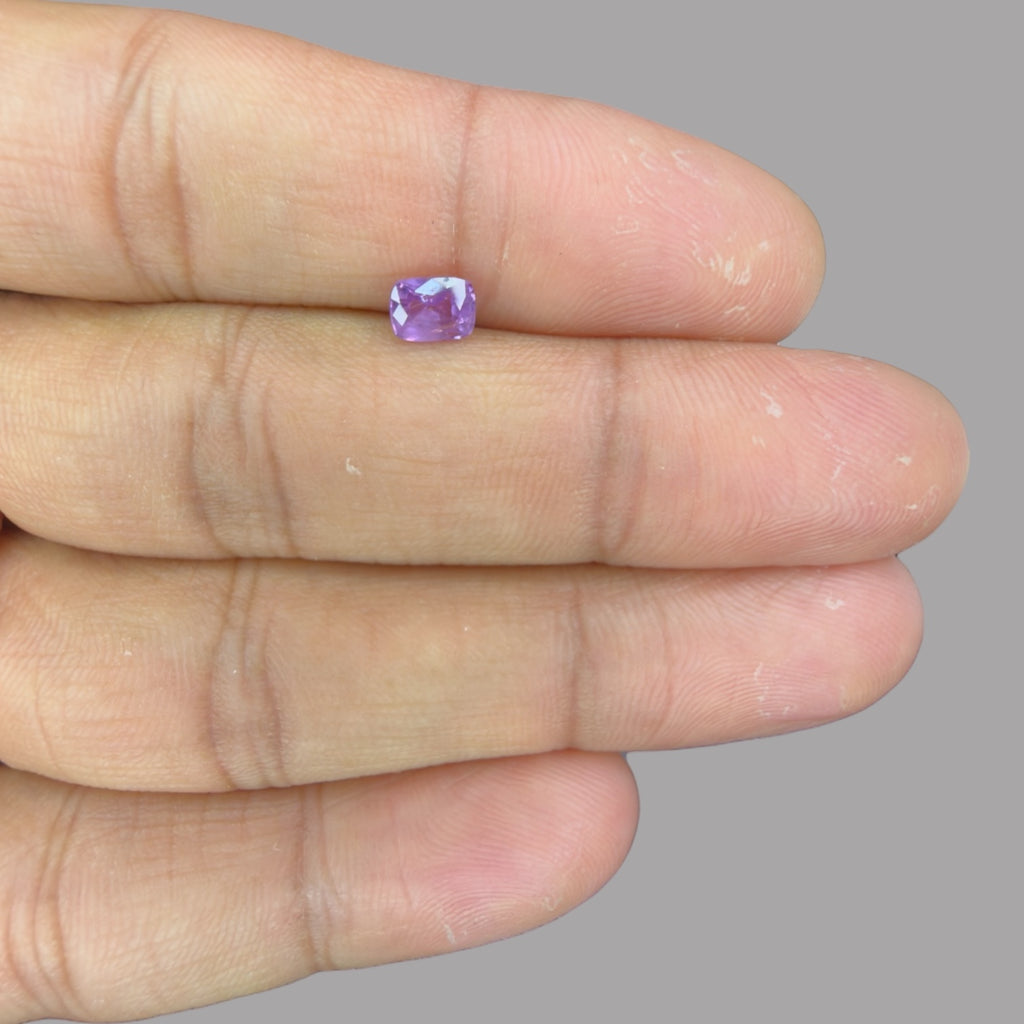 Cushion Cut Shape in Purple Sapphire Gemstone 0.74 Carats & 5.8 x 4.5 mm Size