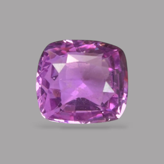 Cushion Cut Shape in Purple Sapphire Gemstone 0.77 Carats & 5.5 x 5.1 mm Size
