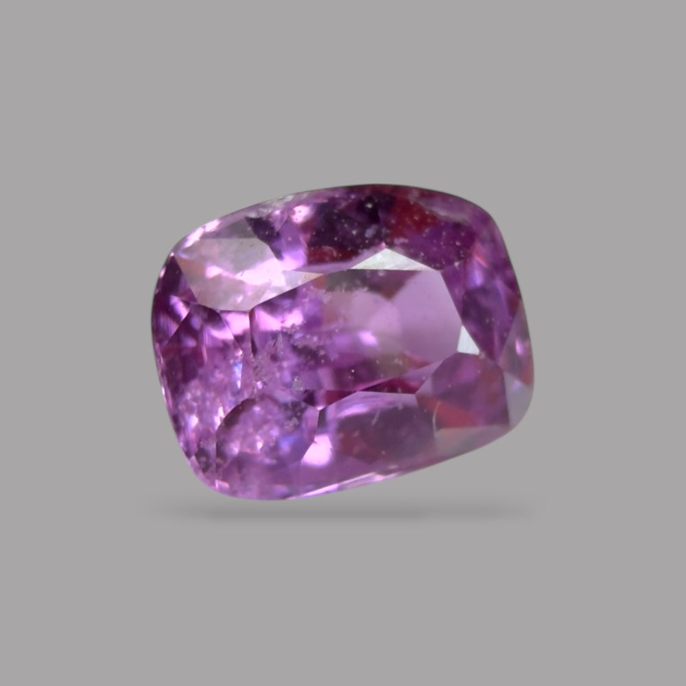 Cushion Cut Shape in Purple Sapphire Gemstone 0.69 Carats & 5.3 x 4.1 mm Size