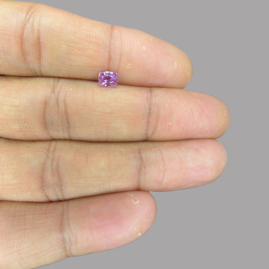 Cushion Cut Shape in Purple Sapphire Gemstone 0.69 Carats & 5.3 x 4.1 mm Size