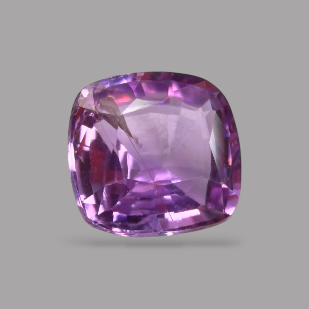 Cushion Cut Shape in Purple Sapphire Gemstone 0.91 Carats & 5.8 x 5.4 mm Size