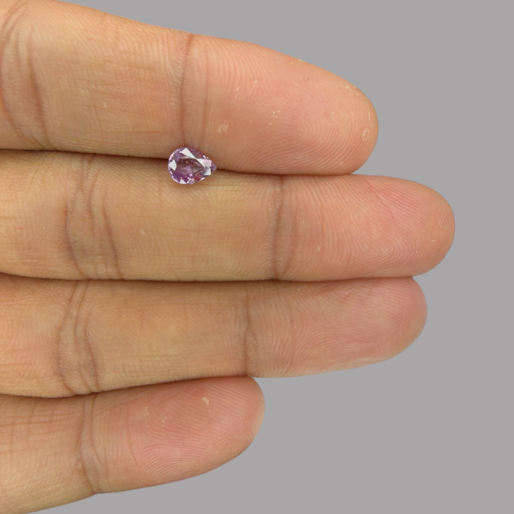 Pear Shape in Purple Sapphire Gemstone 0.66 Carats & 6.2 x 4.7 mm Size