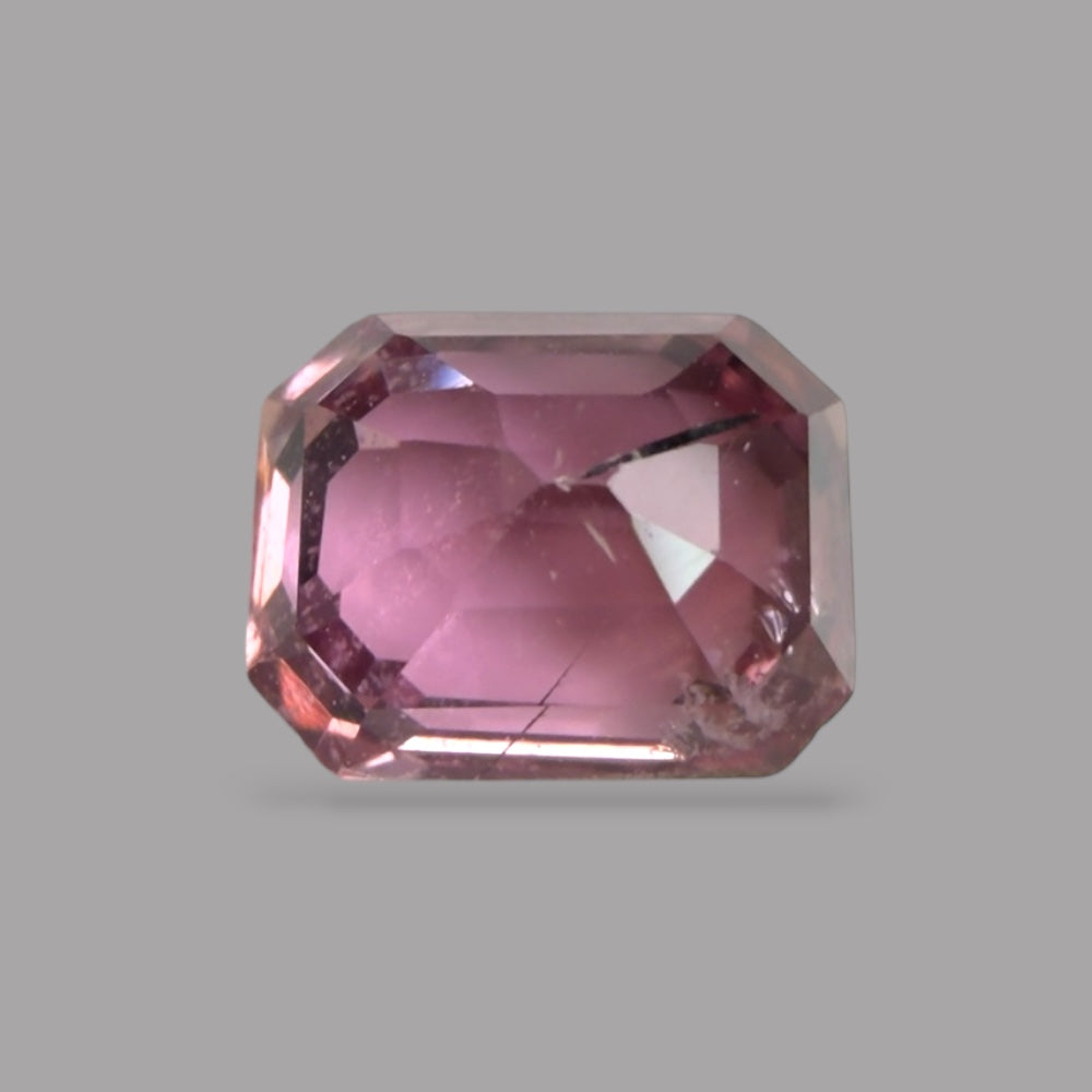 Emerald Cut Shape in Pink Sapphire Gemstone 0.85 Carats & 5.6 x 4.3 mm Size