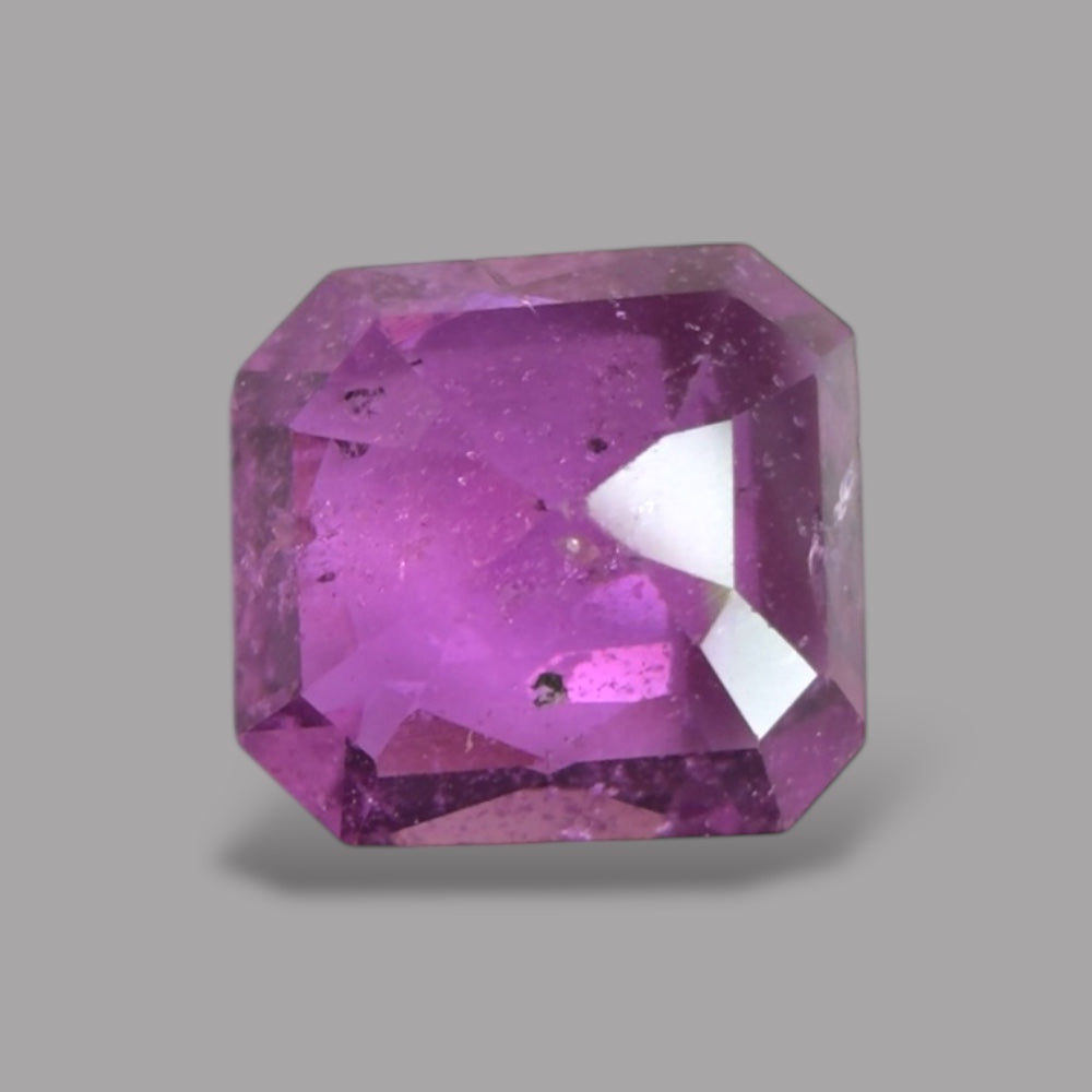 Oval Shape in Natural Pink Sapphire Gemstone 0.91 Carats & 5.8 x 5.5 mm Size