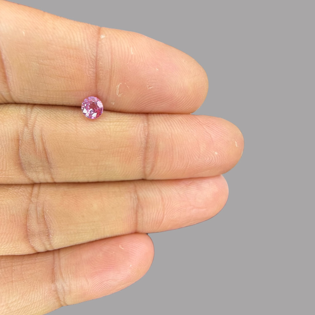 Round Cut Shape in Pink Sapphire Gemstone 0.52 Carats & 4.7 mm Size