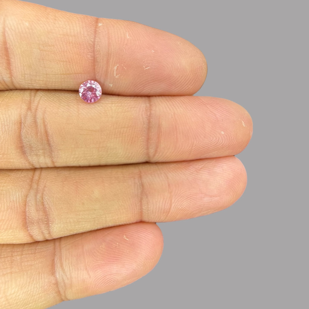 Round Cut Shape in Pink Sapphire Gemstone 0.54 Carats & 4.9 mm Size