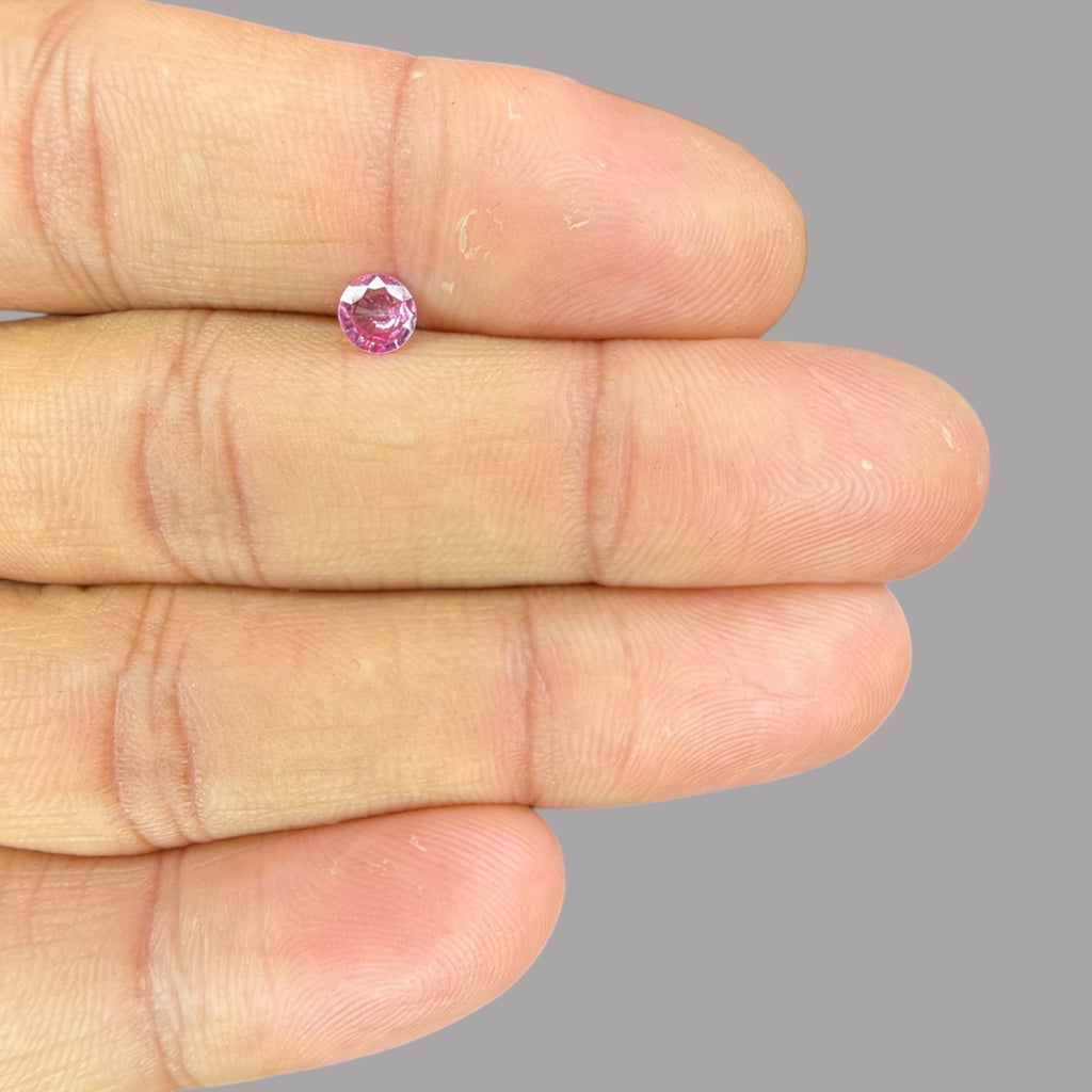 Round Cut Shape in Pink Sapphire Gemstone 0.36 Carats & 4.8 mm Size