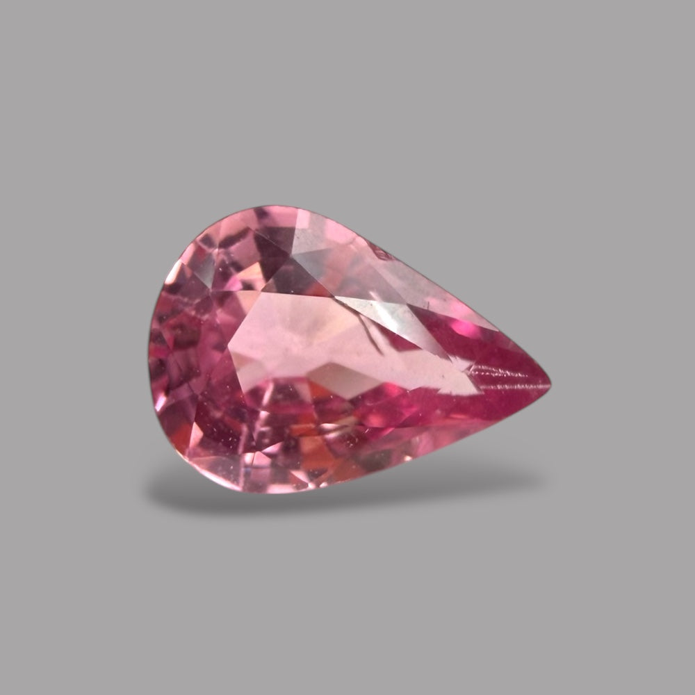 Pear Shape in Pink Sapphire Gemstone 0.75 Carats & 6.8 x 4.9 mm Size