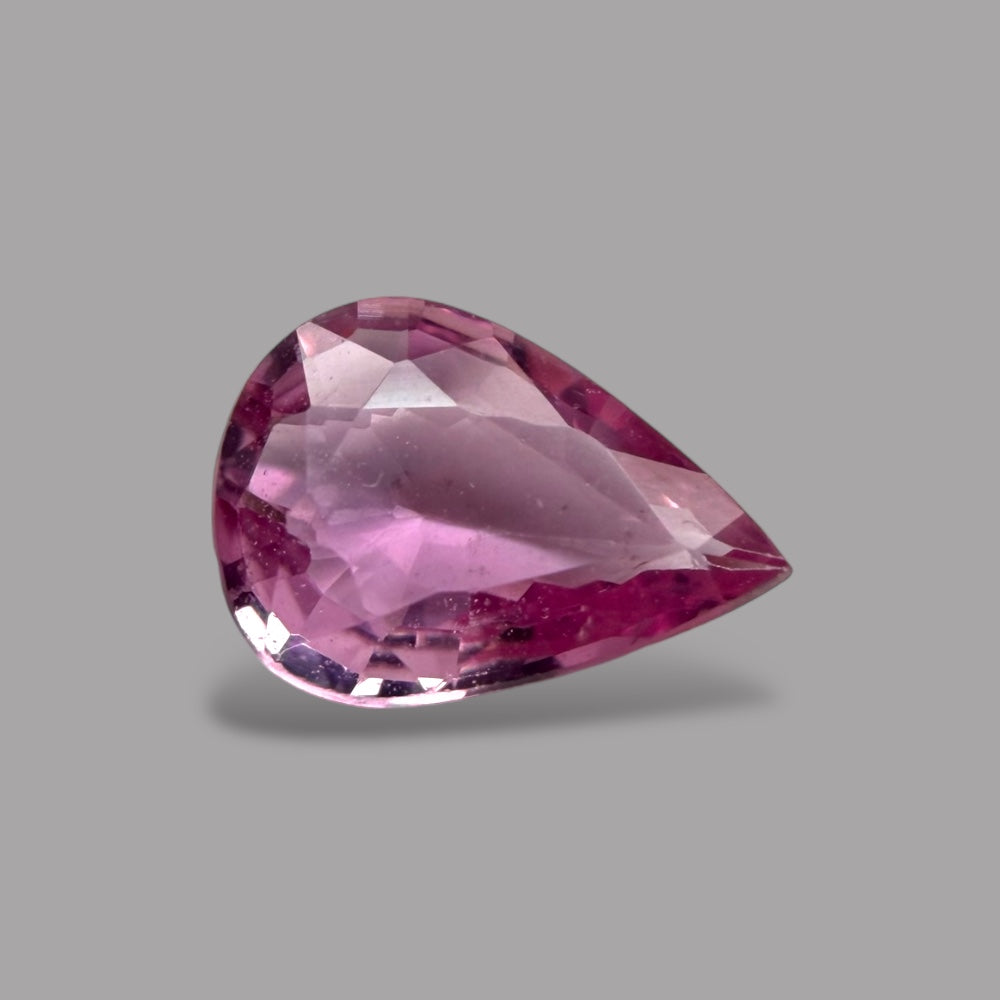 Pear Shape in Pink Sapphire Gemstone 0.55 Carats & 6.8 x 4.8 mm Size