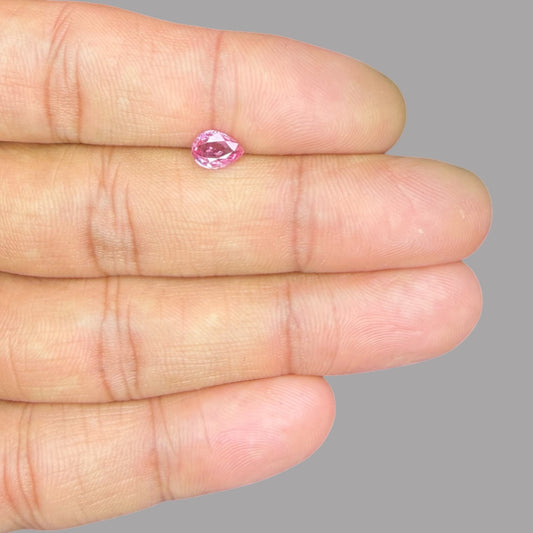 Pear Shape in Pink Sapphire Gemstone 0.88 Carats & 7 x 5.1 mm Size
