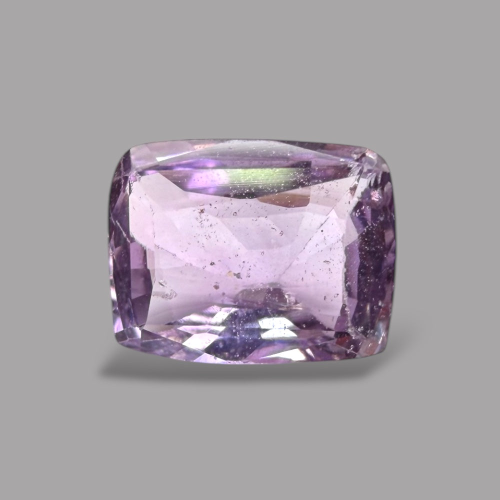 Cushion Cut Shape in Purple Sapphire Gemstone 1.16 Carats & 6.7 x 5.1 mm Size