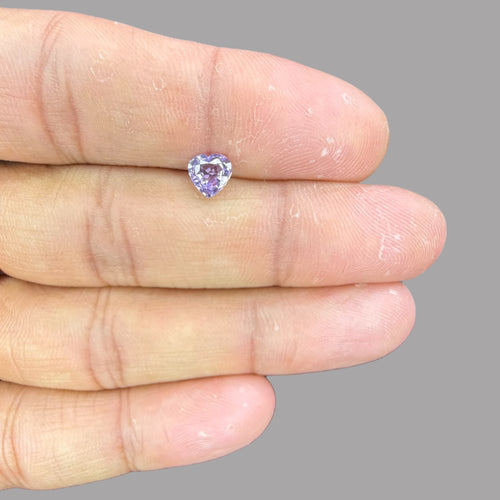 Heart Shape in Purple Sapphire Gemstone 1.03 Carats & 5.9 x 6.1 mm Size
