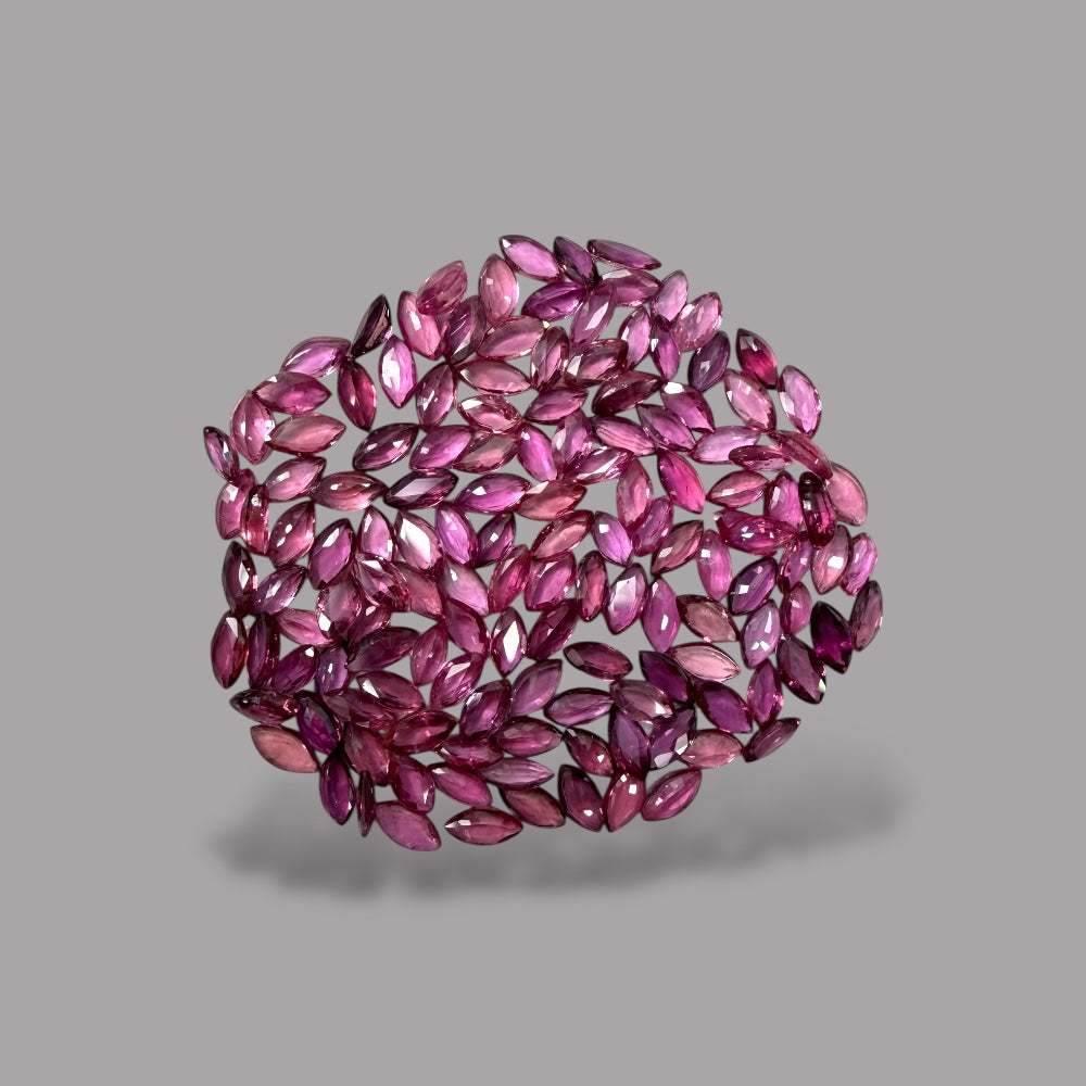 Pink Sapphire Natural Stone Marquise Cut Carats 5 x 2.5 mm in (Total 28.90 Carats)