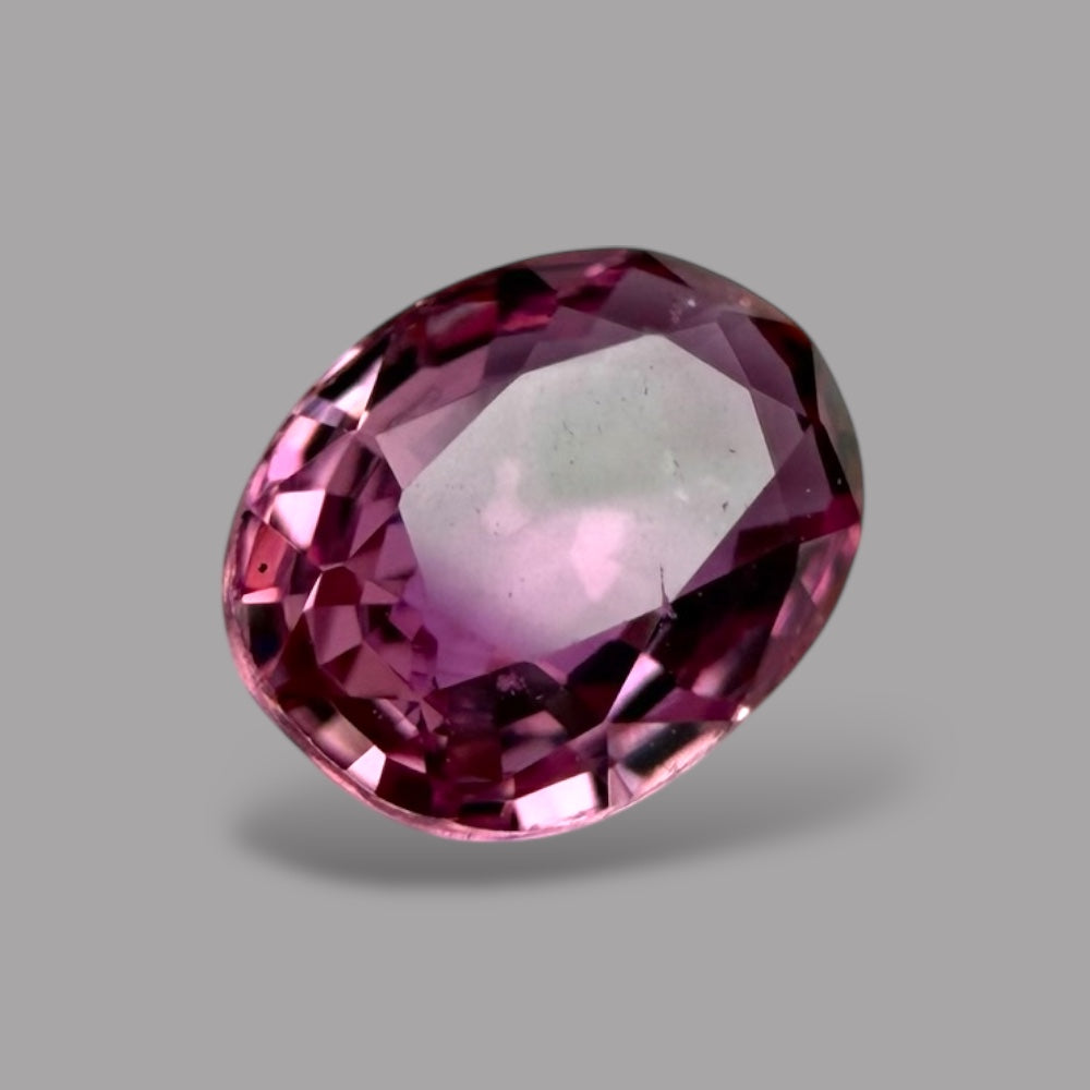 Oval Shape in Pink Sapphire Gemstone 1.13 Carats & 7 x 5.3 mm Size