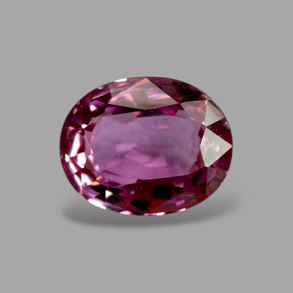 Oval Shape in Pink Sapphire Gemstone 1.23 Carats & 6.8 x 5.4 mm Size