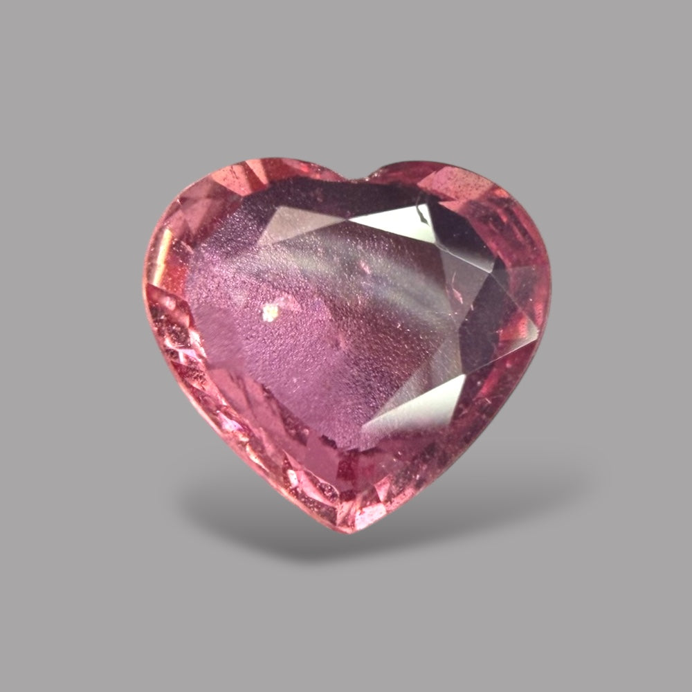 Heart Shape in Pink Sapphire Gemstone 1.35 Carats & 7 x 7.6 mm Size