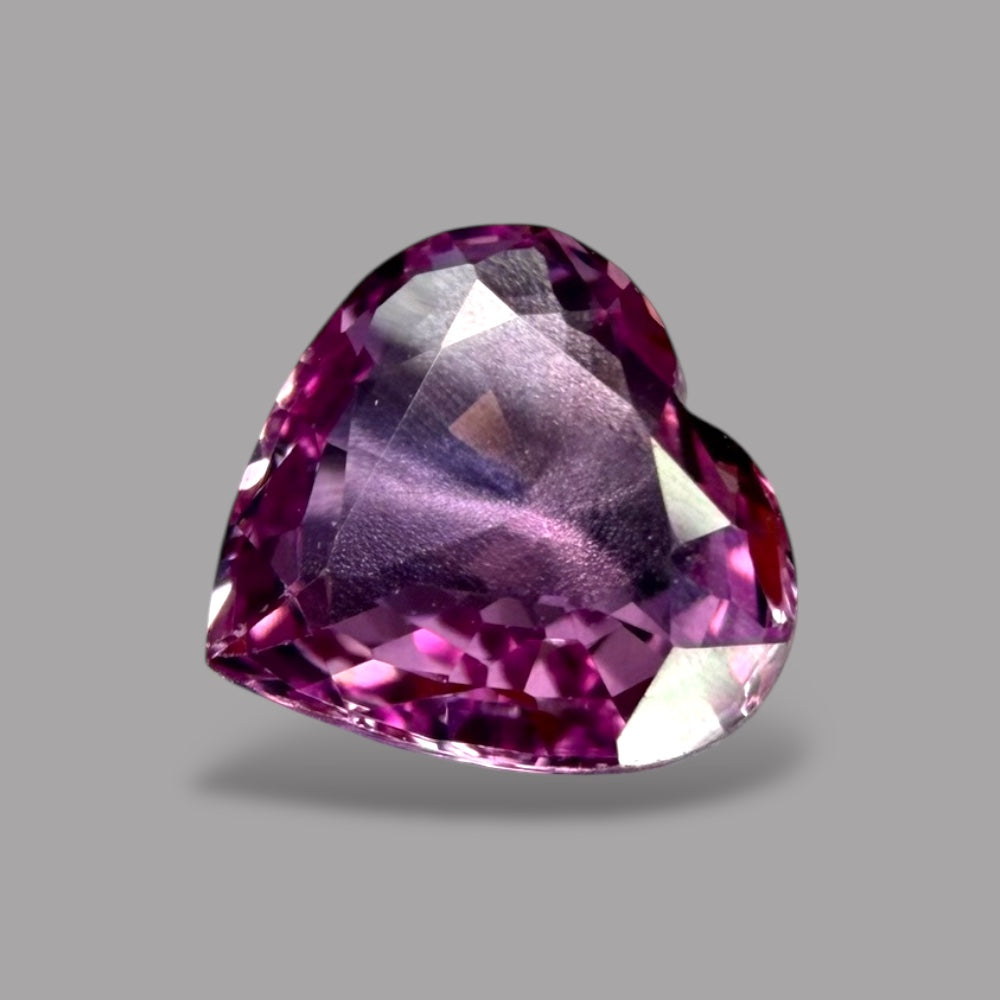Heart Shape in Pink Sapphire Gemstone 1.14 Carats & 6.6 x 7 mm Size