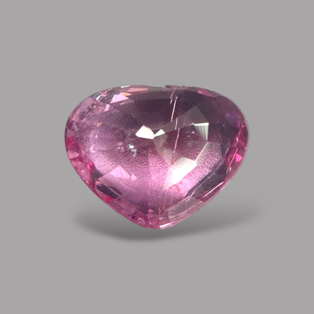 Heart Shape in Pink Sapphire Gemstone 1.19 Carats & 5.6 x 7.2 mm Size