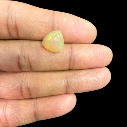Natural LightYellow Ethiopian Opal Stone 3.31 Carats Pear Cabochon Shape 11..6 x 11.3 x 6.5 mm