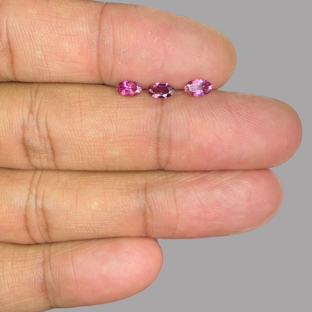 Natural Rubellite Tourmaline Stone From 5 x 3 mm Size Price Per Carats (Total 25 Carats)