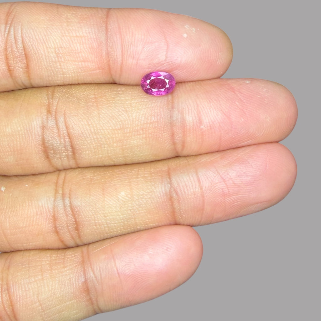 Natural Rubellite Tourmaline 0.96 Carats Gemstone – Oval 7.3x5.1 mm