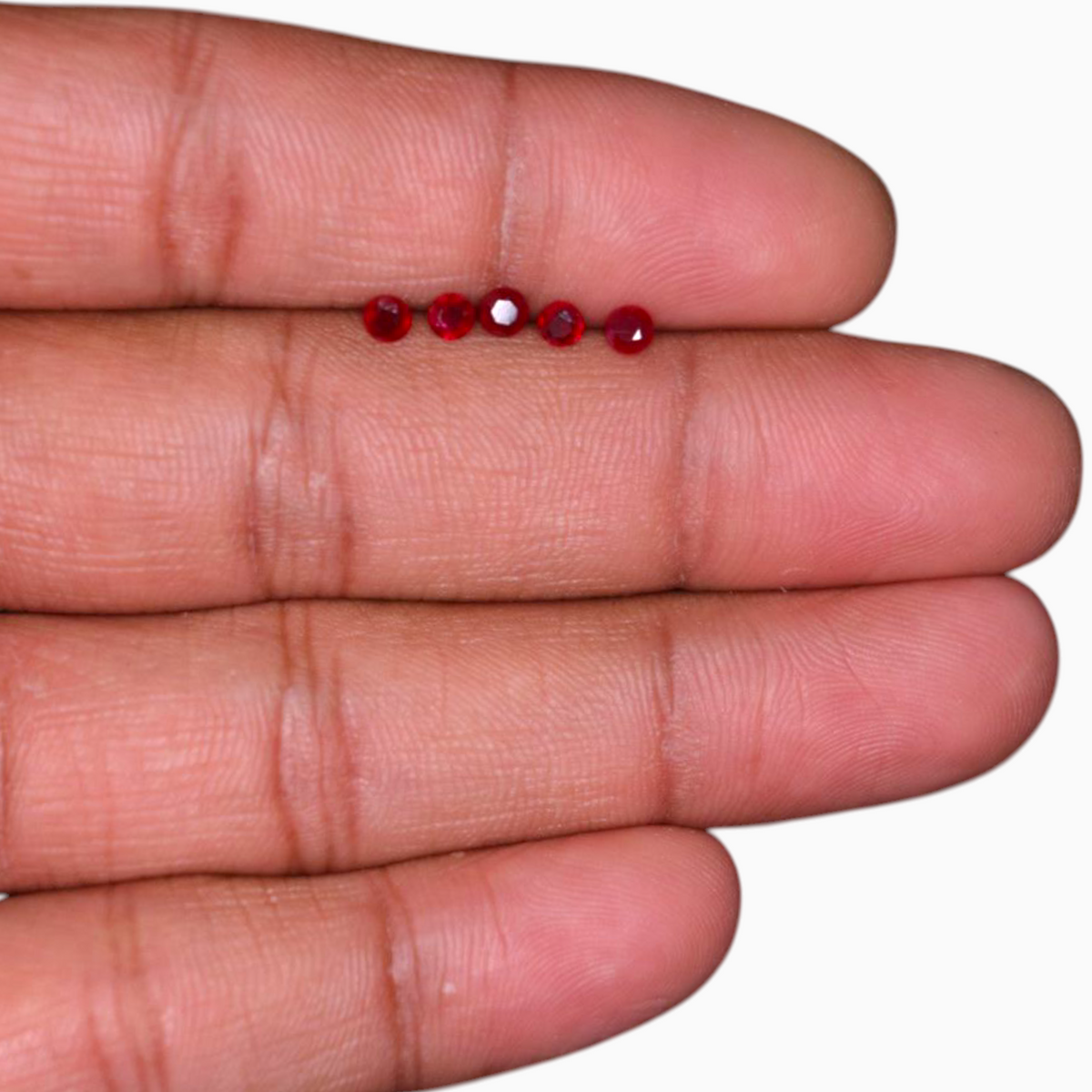 Pink Ruby For Sale 16.30 Carats in Total Round Shape 3mm Size
