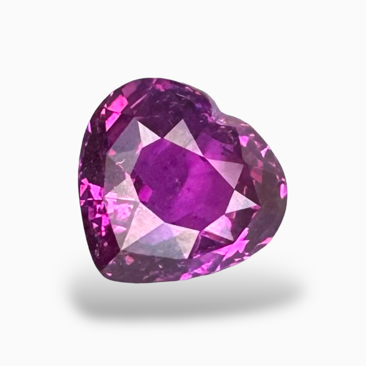 Pink Sapphire Stone Srilanka Heart 3.53 Carats 8.41×8.97×5.40  mm