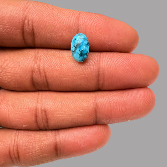 Pure Turquoise Stone 3.18 Carats 11.3 x 7.6 x 5 mm in Oval