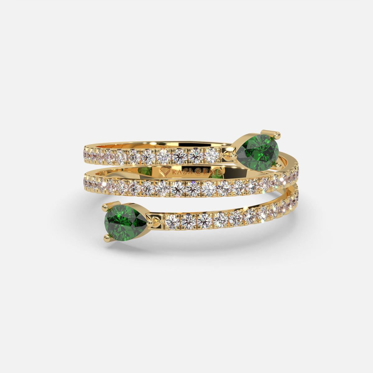 Ramlah Emerald Ring 18k Yellow Gold