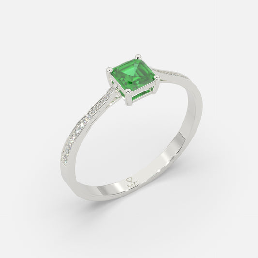 Rasha Emerald Ring 18k White Gold
