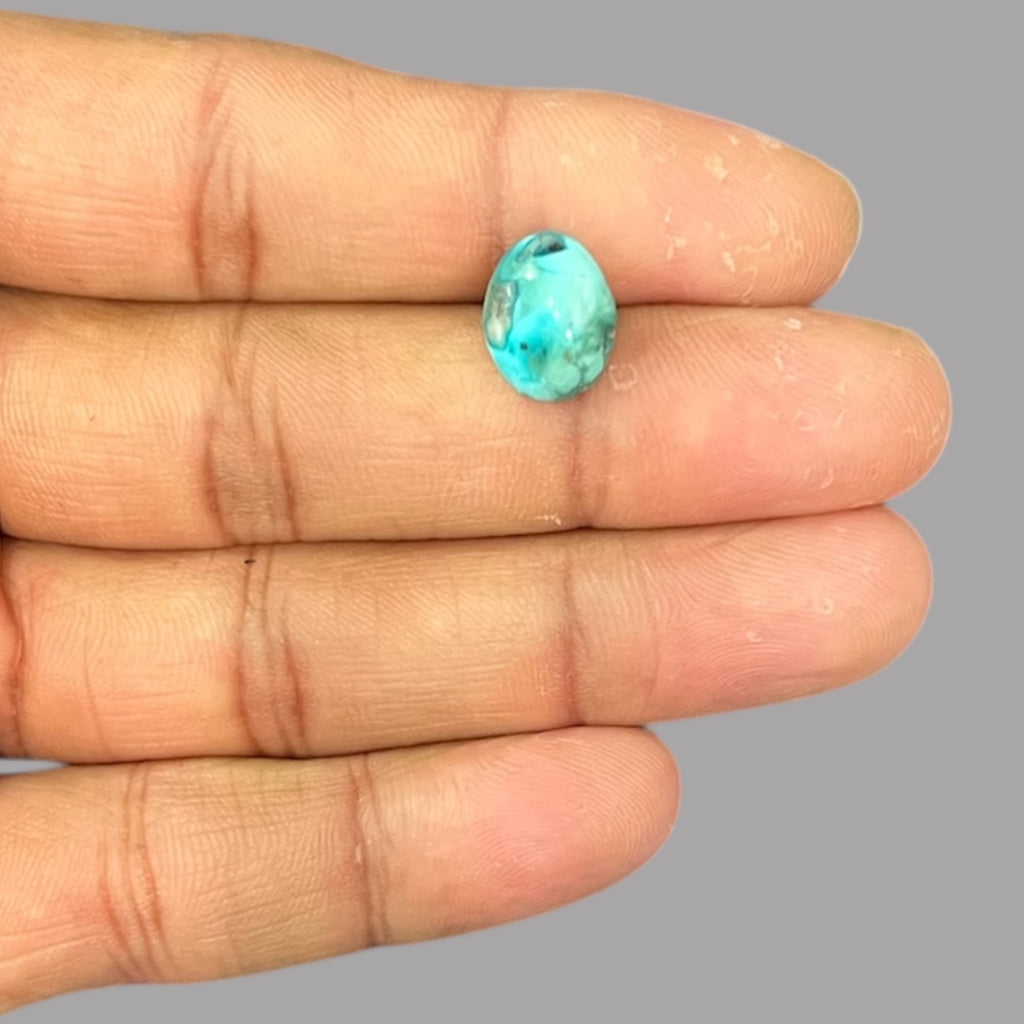 Raw Turquoise 4.40 Carats 12.3 x 9.8 x 5 mm in Oval